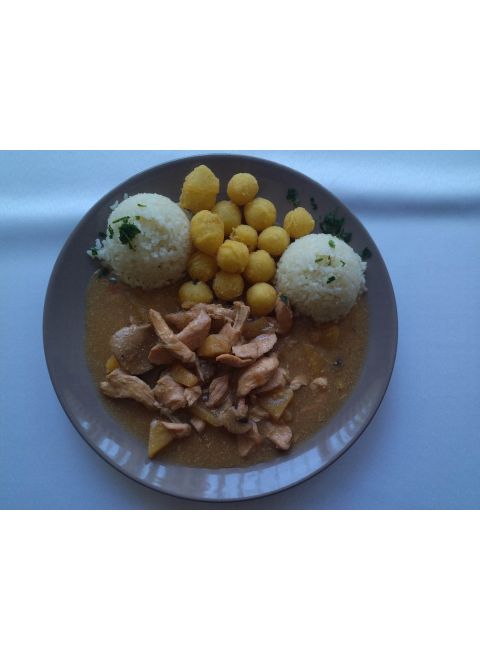 Kuracie rezančeky na HAWAII spôsob 150g, ryža, zemiakové krokety