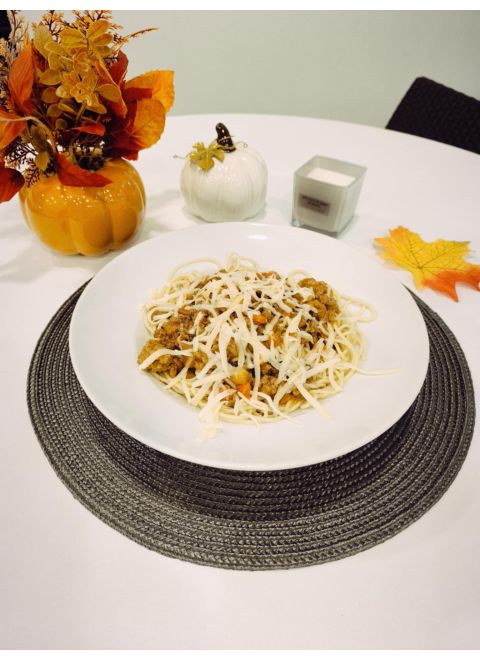 Hovädzie  bolonské špagety so syrom