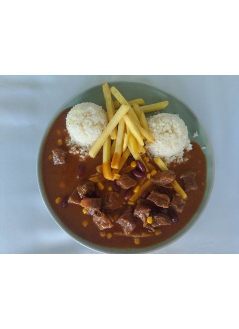 Hovädzie chilli con carne 150g, ryža, hranolky