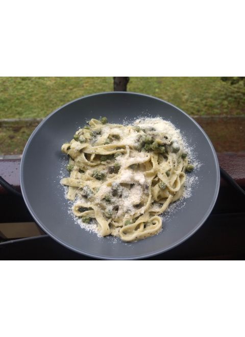 Tagliatelle so šampiónmi a hráškom