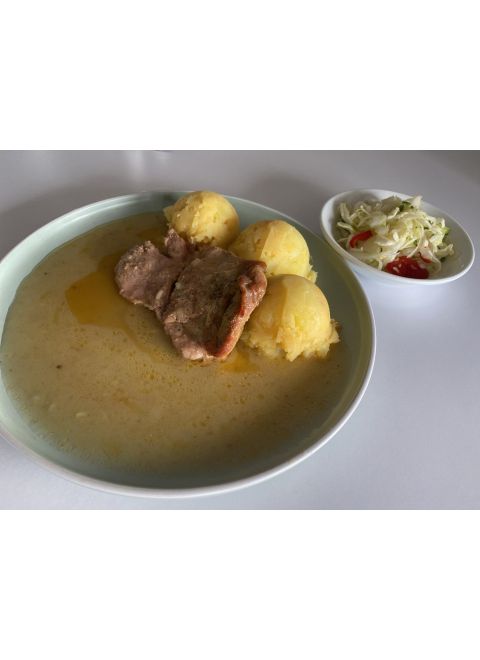 Pečená bravčová krkovička 150g, štuchané zemiaky, šalát