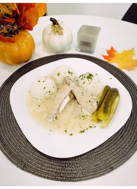 Španielsky bravčový vtáčik 150g, ryža, kyslá uhorka