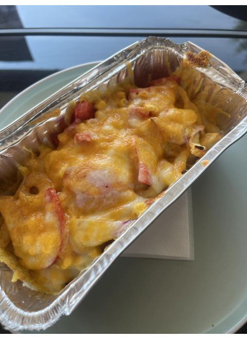 Zapekaný kapsalon s chedarom