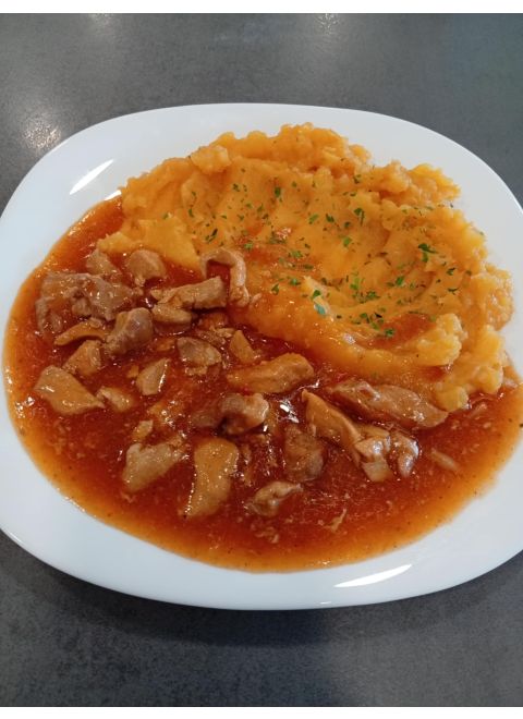 Bravčové  vo  sweet chilli omáčke150g, šťuchané zemiaky