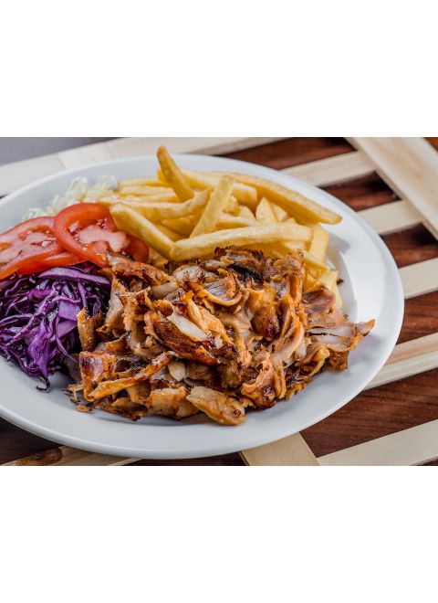 Kebab tanier menu + hranolky +  1x 0.33l plechovka gratis (len na donášku)